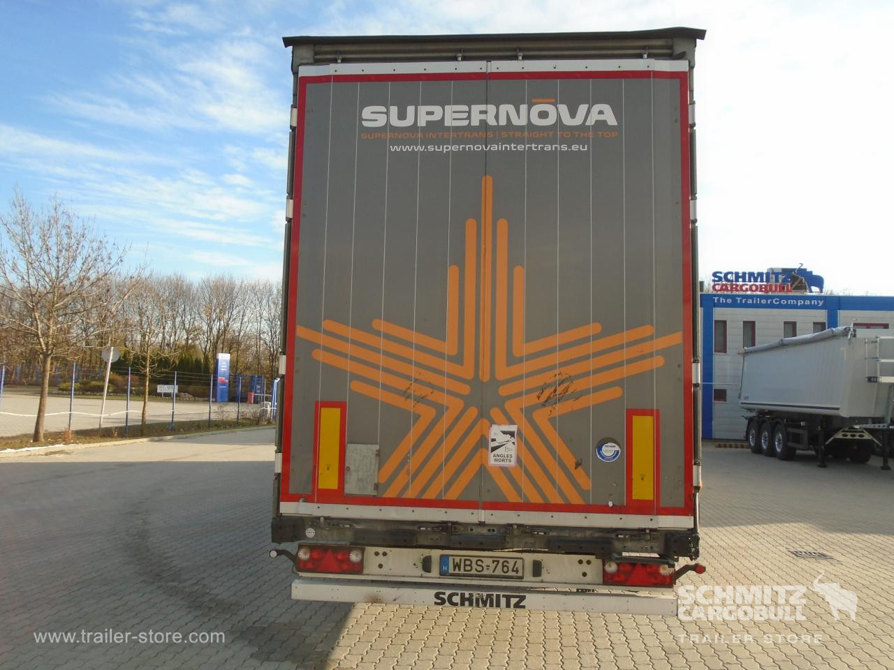 Schmitz Cargobull Curtainsider Mega 