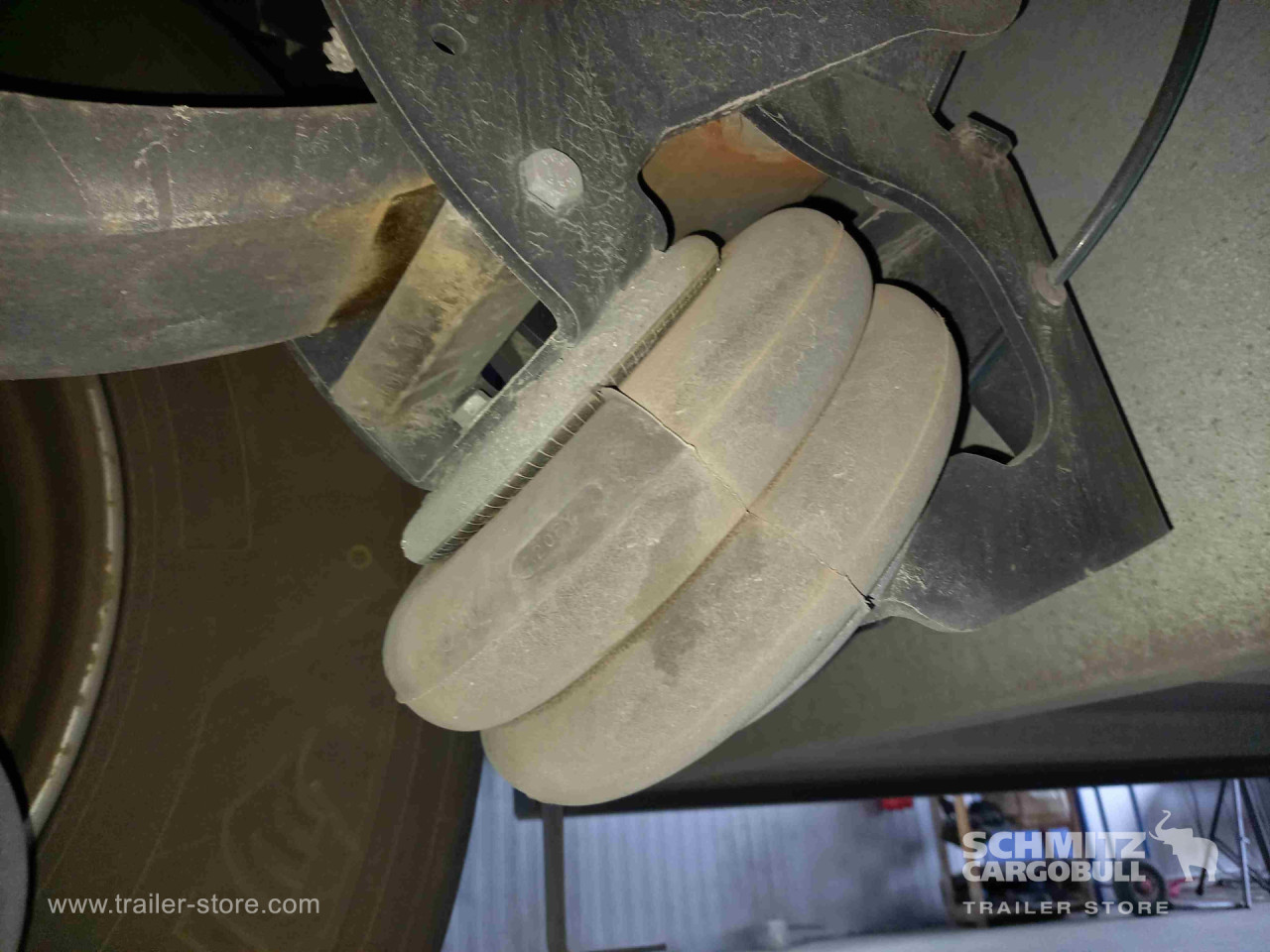 Schmitz Cargobull Tiefkühler Standard Doppelstock Trennwand 