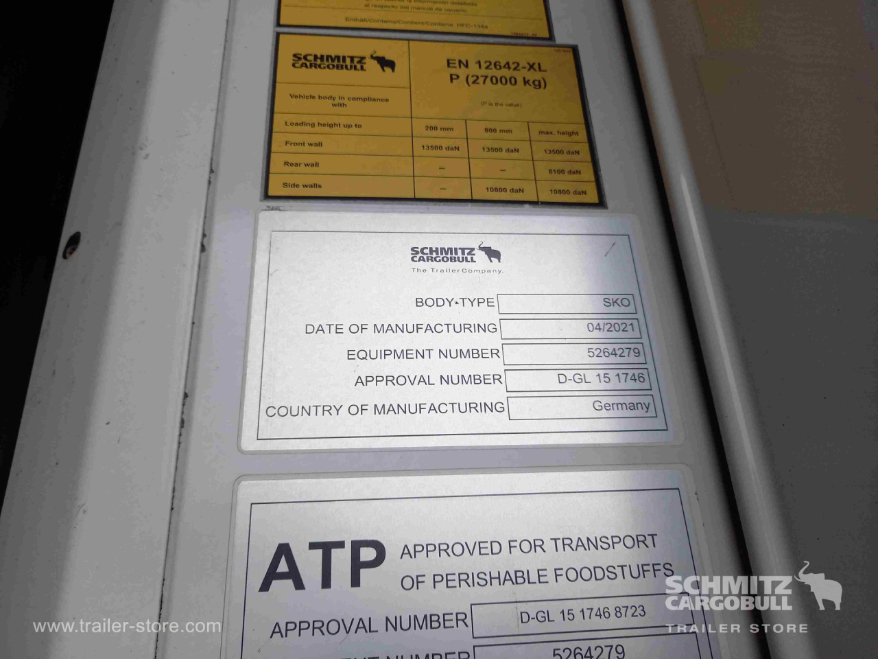 Schmitz Cargobull Tiefkühler Standard Doppelstock Trennwand 