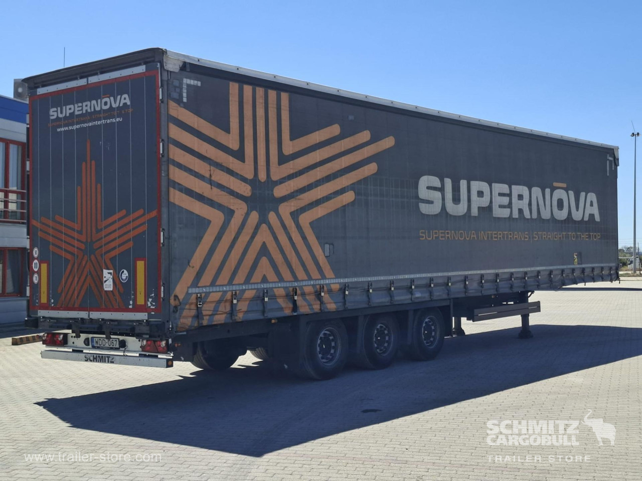 Schmitz Cargobull Curtainsider Mega 