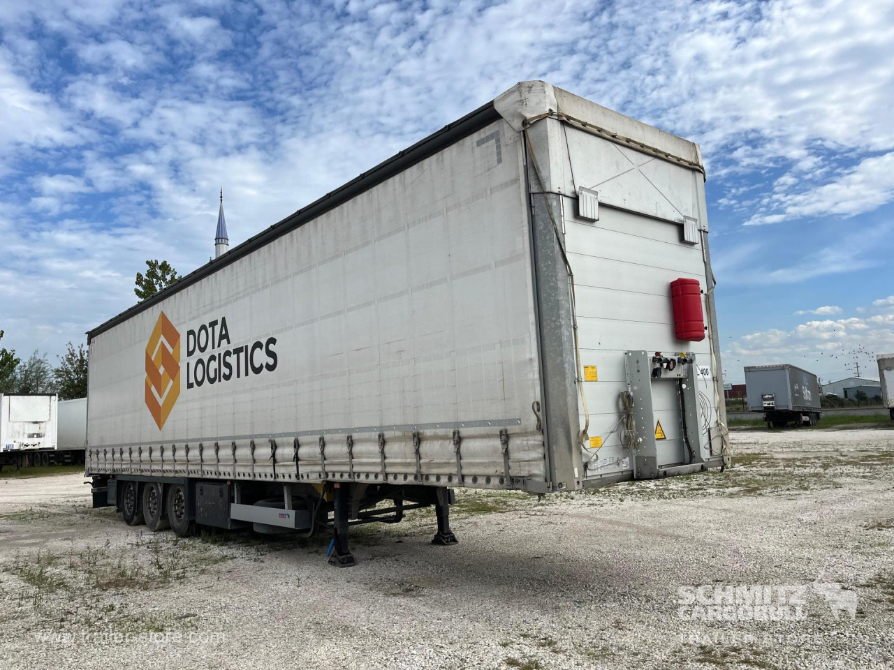 Schmitz Cargobull Curtainsider Standard 