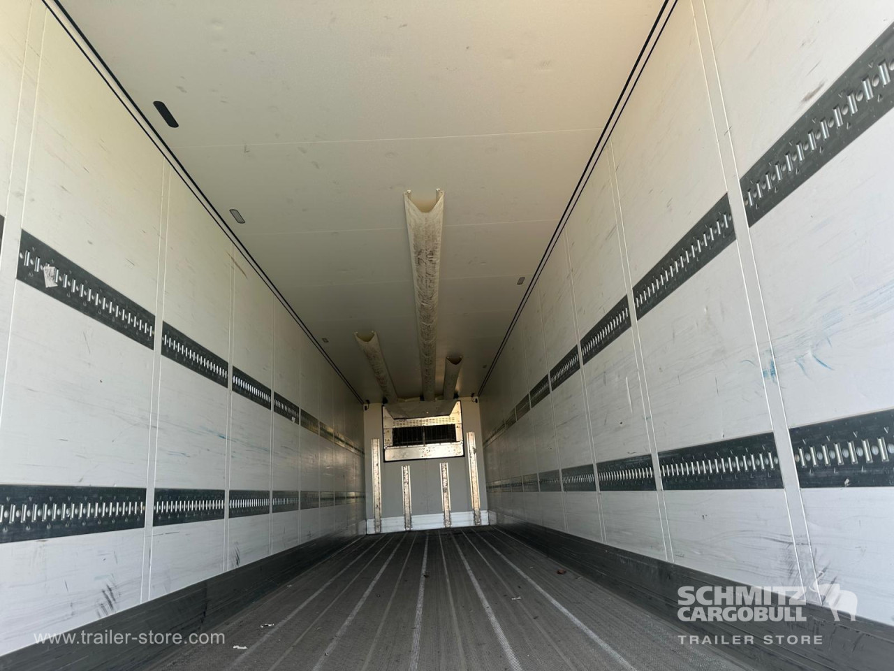 Schmitz Cargobull Semitrailer Reefer Standard 