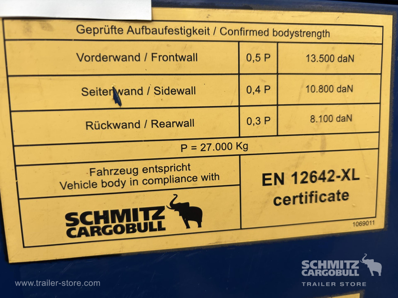 Schmitz Cargobull Curtainsider Standard 