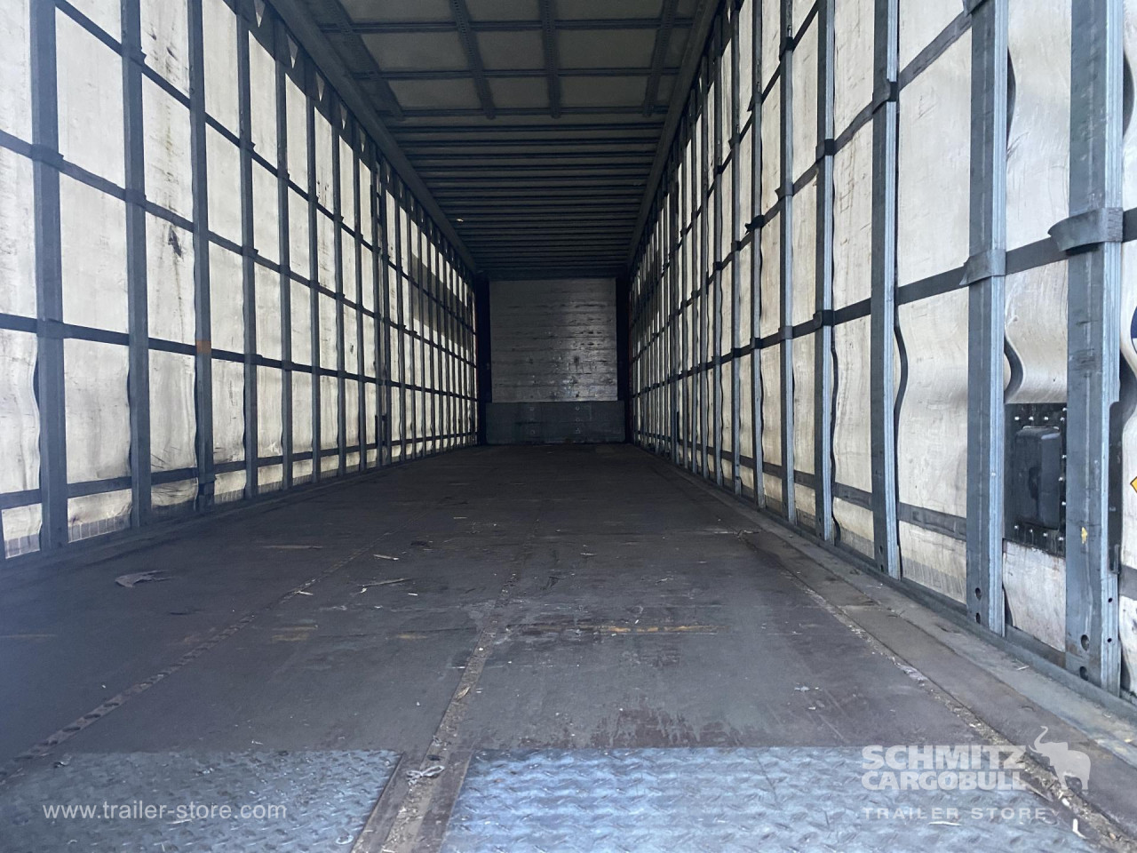 Schmitz Cargobull Semitrailer Curtainsider Mega 