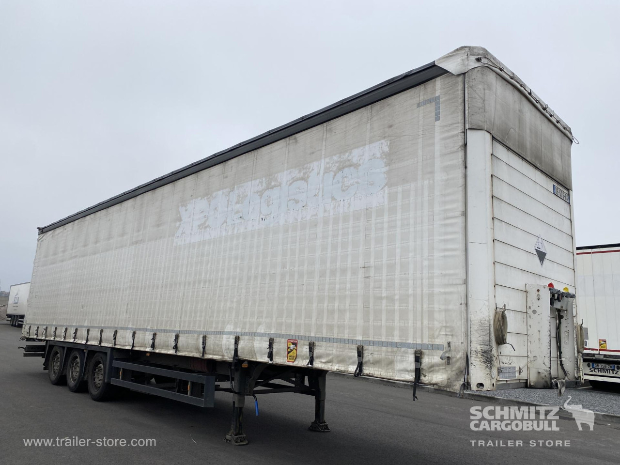 Schmitz Cargobull Semitrailer Curtainsider Mega 