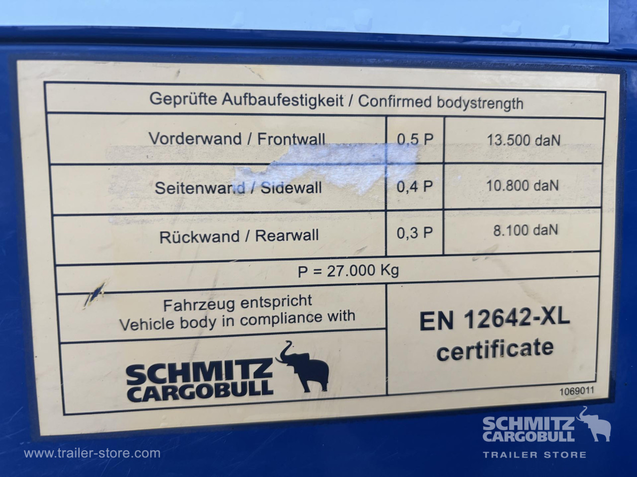 Schmitz Cargobull Curtainsider Standard 