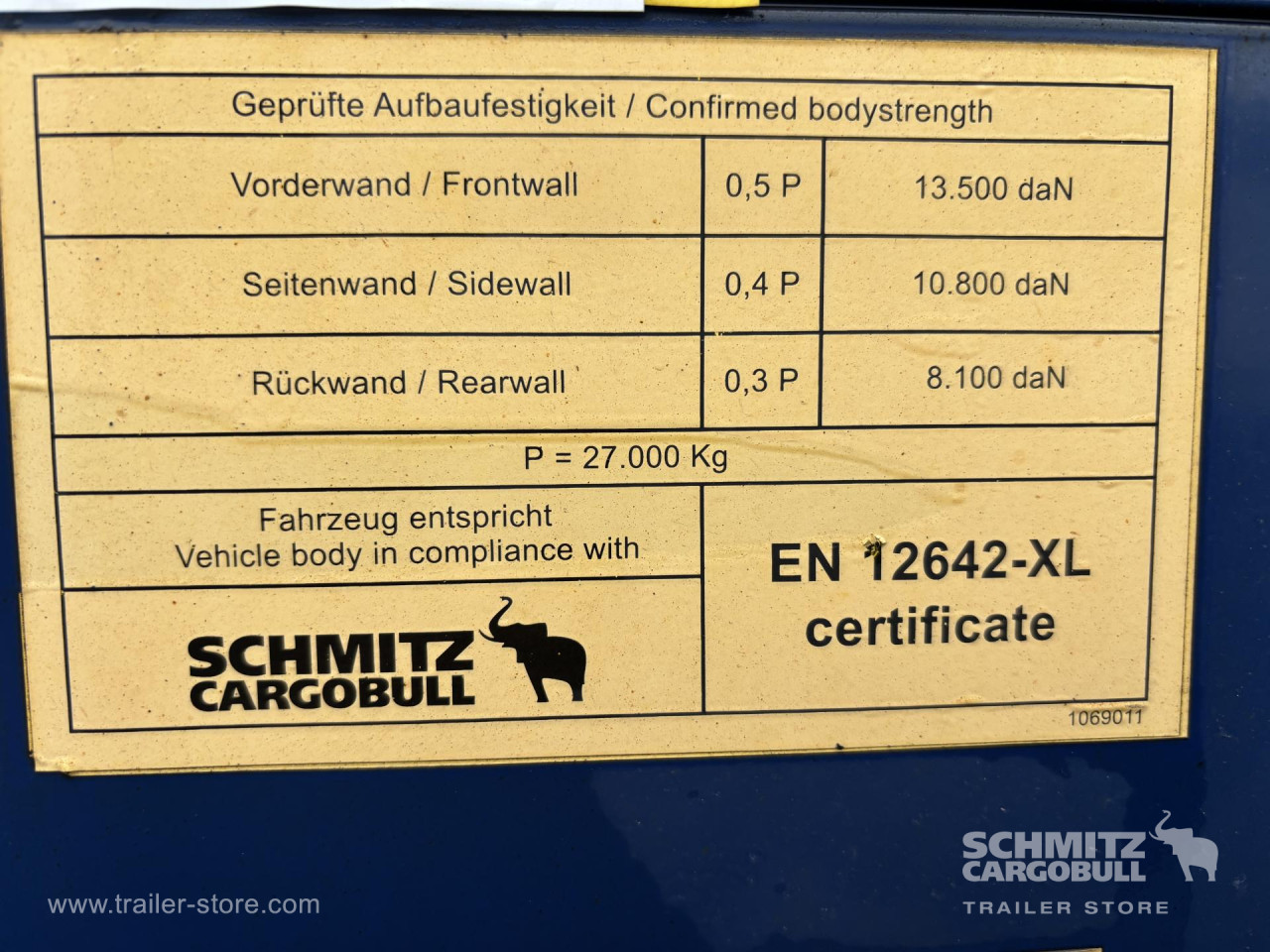 Schmitz Cargobull Curtainsider Standard 