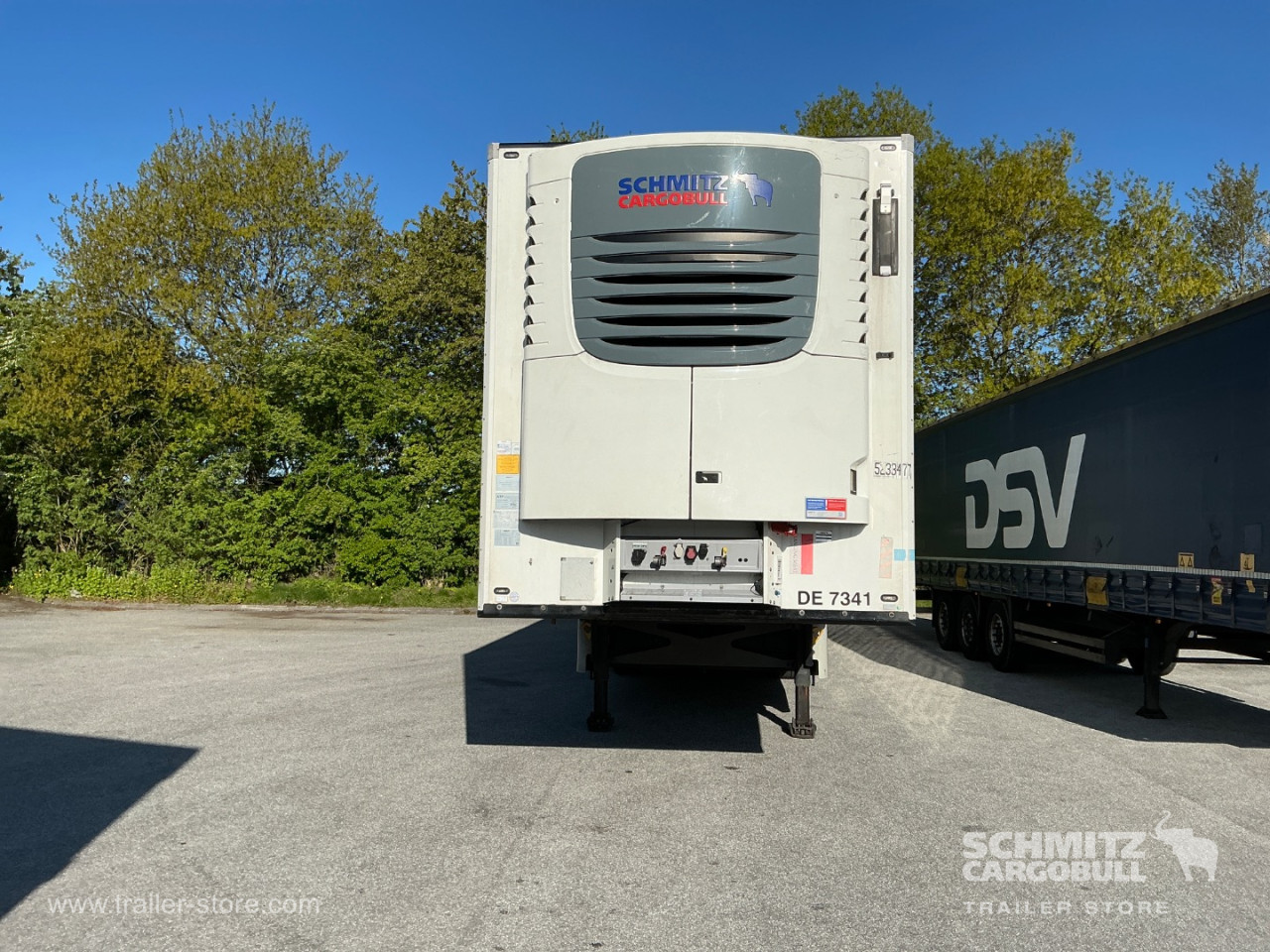 Schmitz Cargobull Reefer Meat hanging system 