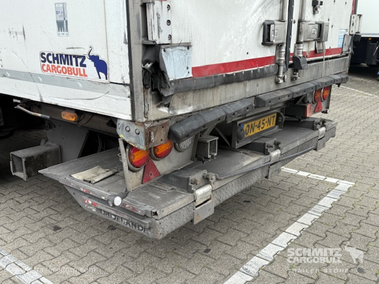 Schmitz Cargobull Oplegger Vries Multitemp Taillift 