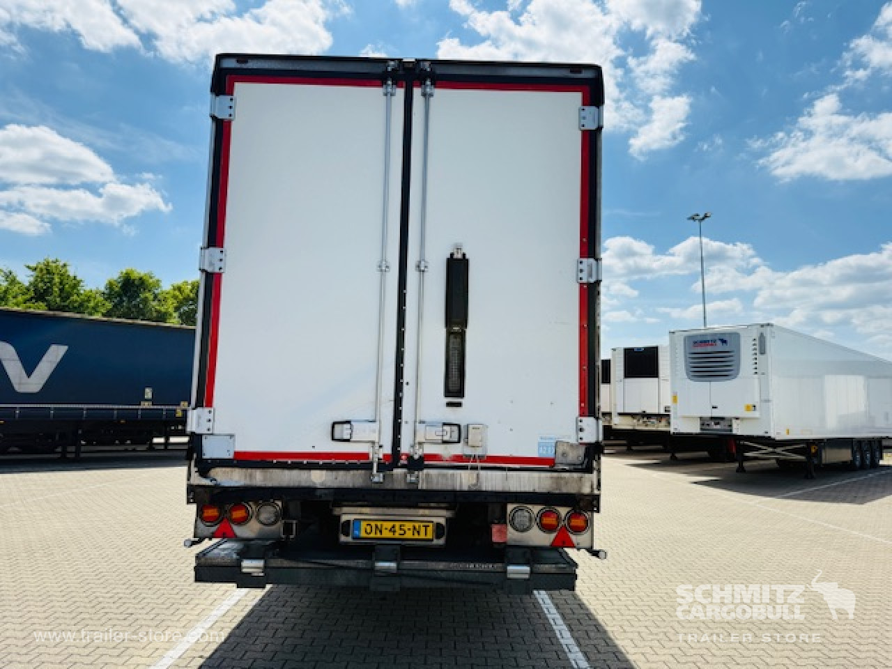 Schmitz Cargobull Oplegger Vries Multitemp Taillift 