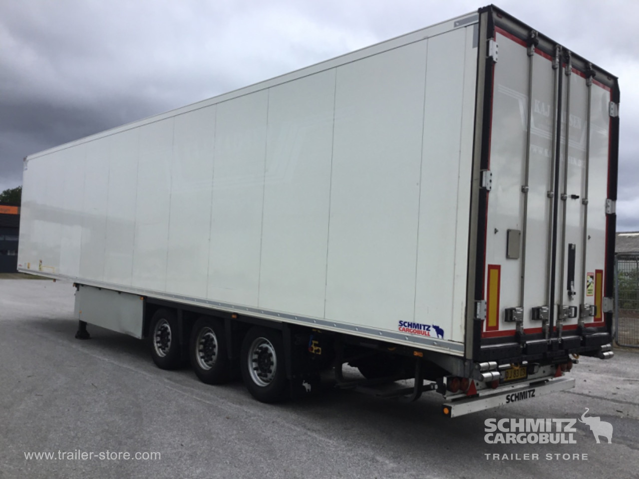 Schmitz Cargobull Reefer Meat hanging system 