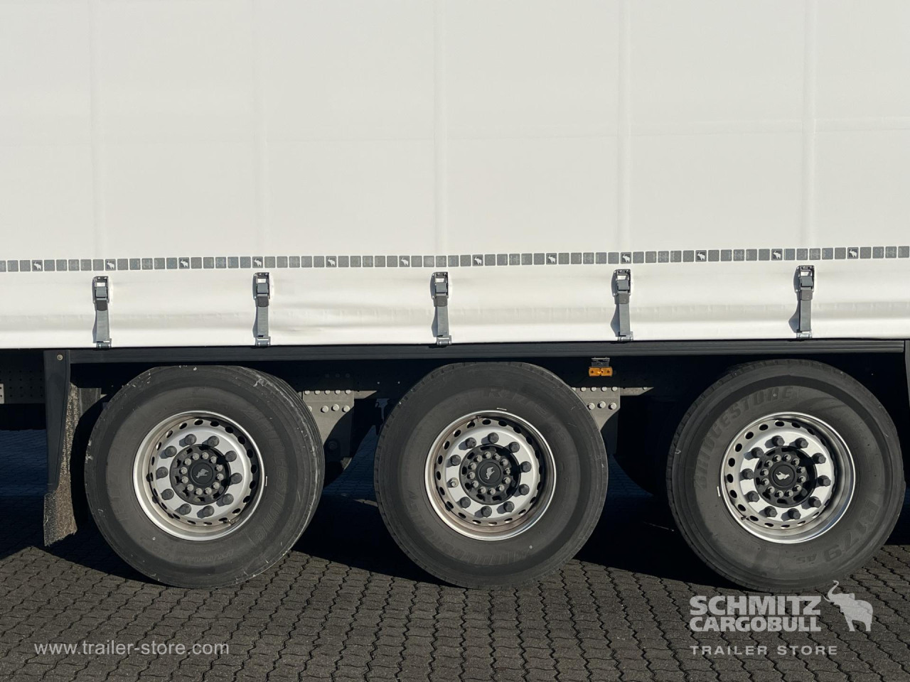Schmitz Cargobull Curtainsider Standard 