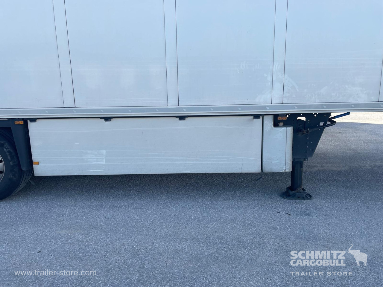 Schmitz Cargobull Reefer Multitemp Taillift 