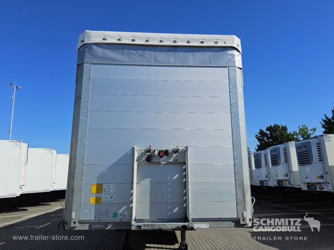 Schmitz Cargobull Curtainsider Standard 