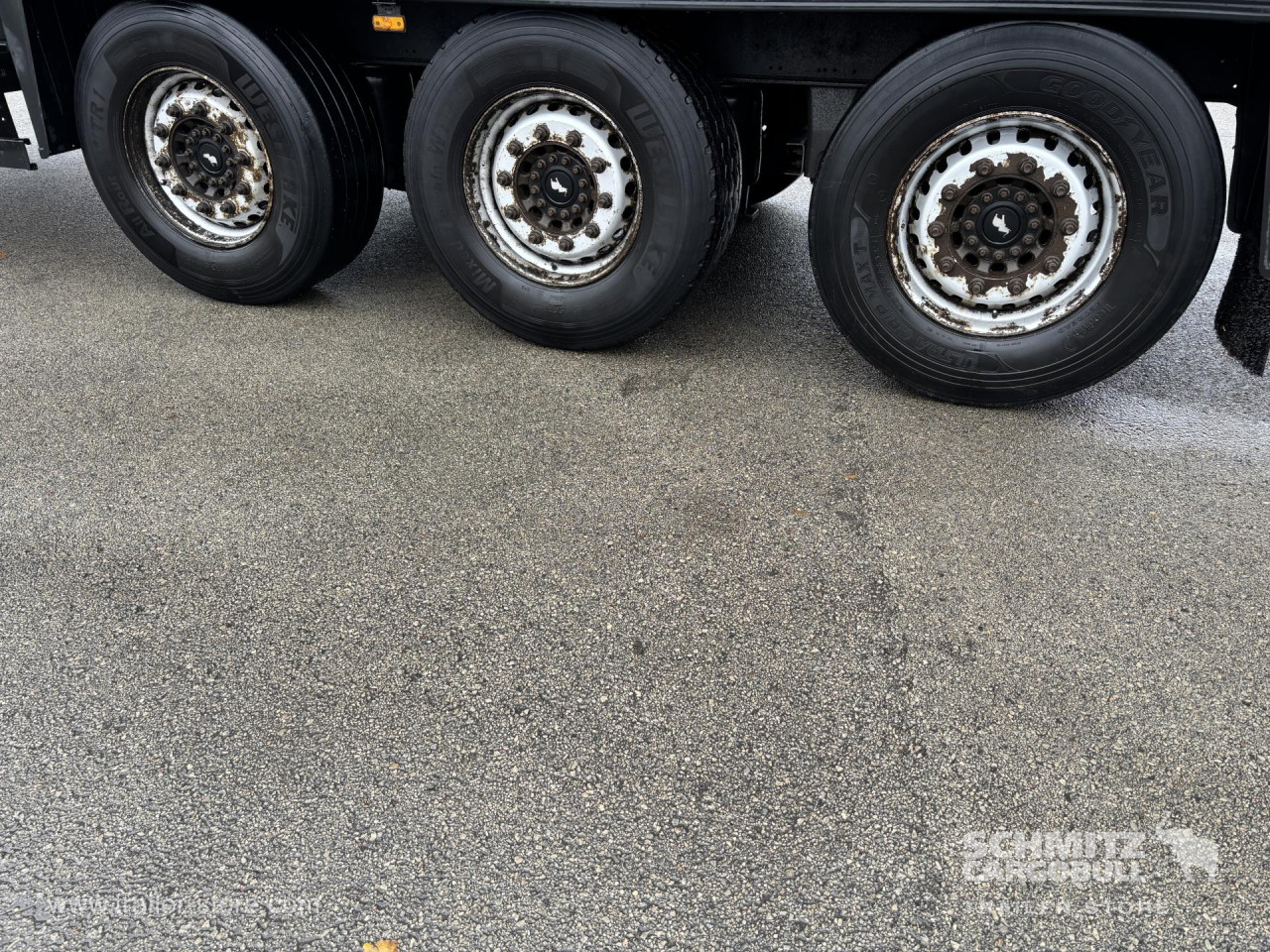 Schmitz Cargobull Curtainsider Standard 