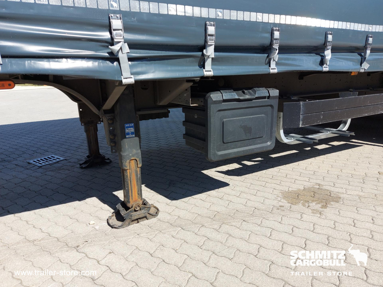 Schmitz Cargobull Curtainsider Mega 