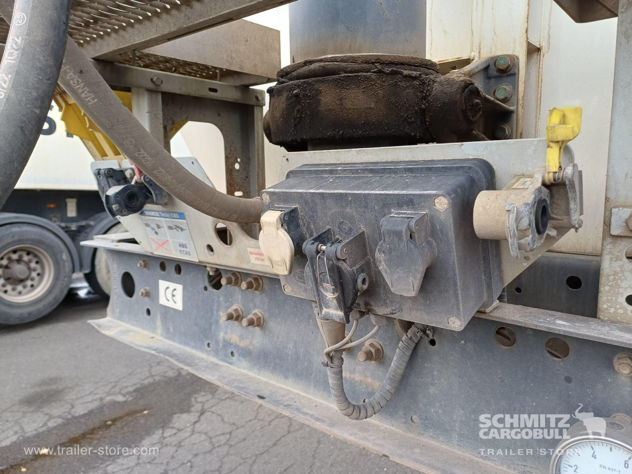 LANGENDORF Kipper Stahlrundmulde 24m³ 