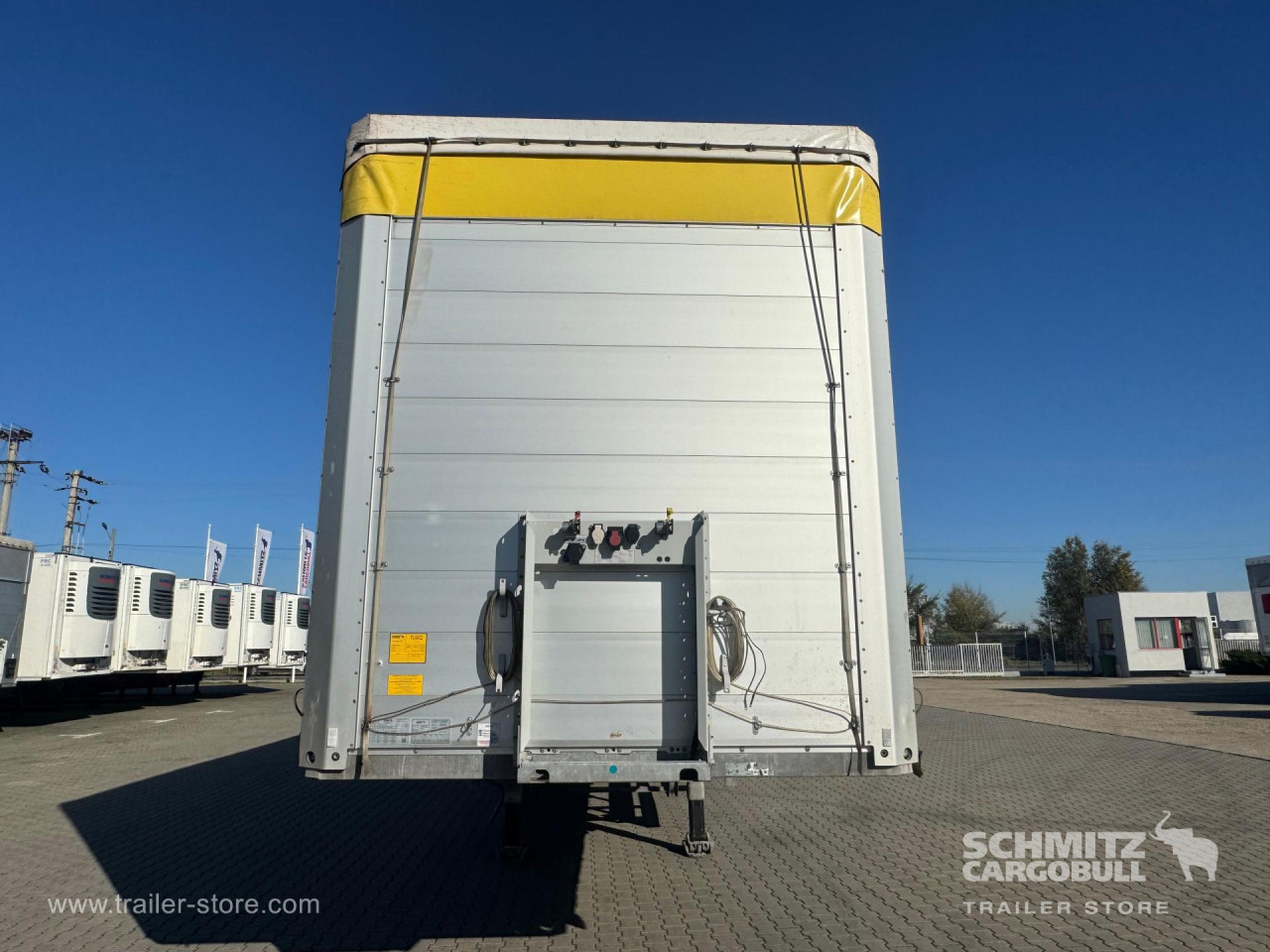 Schmitz Cargobull Curtainsider Standard 