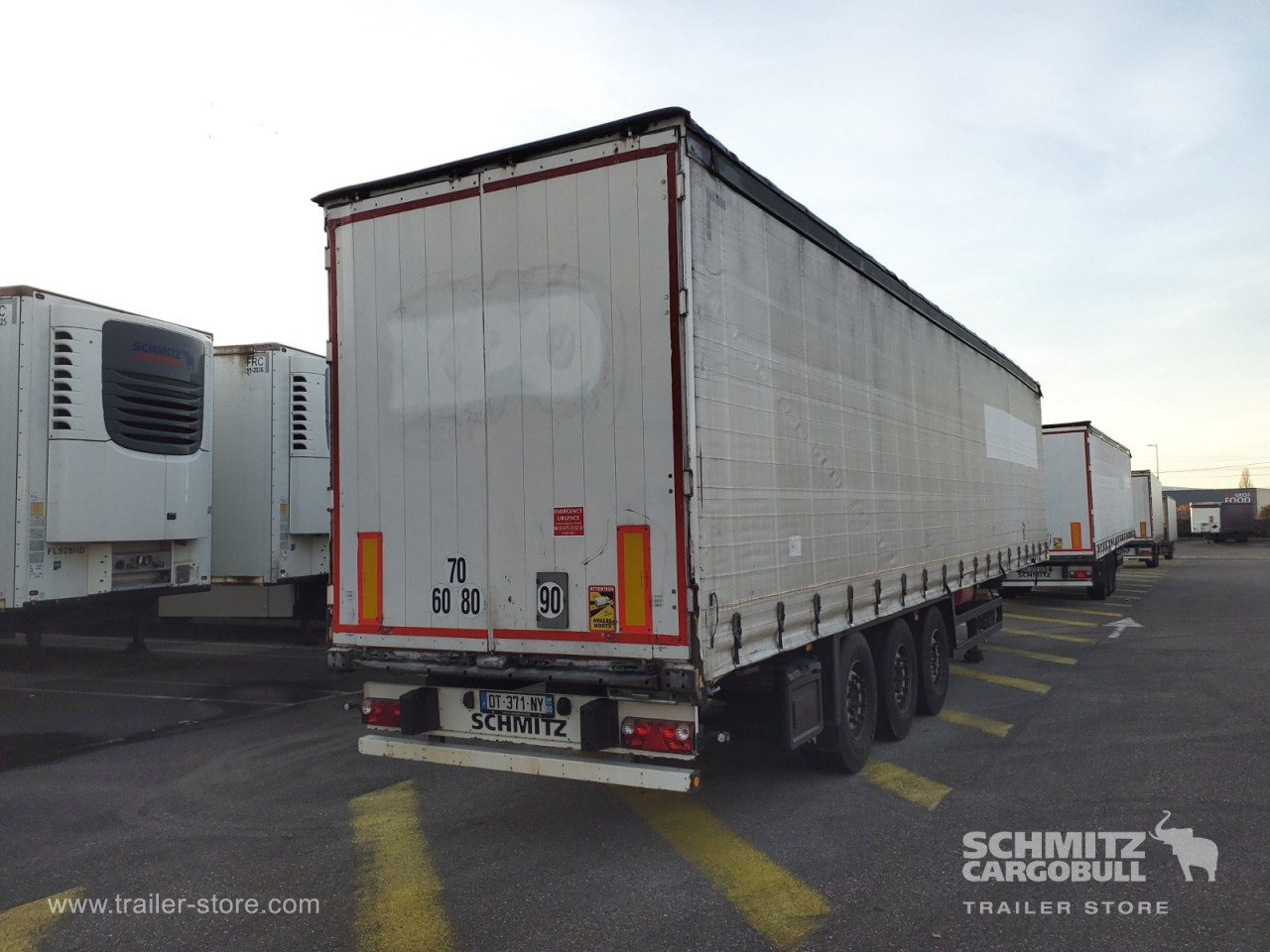Schmitz Cargobull Semitrailer Curtainsider Standard 