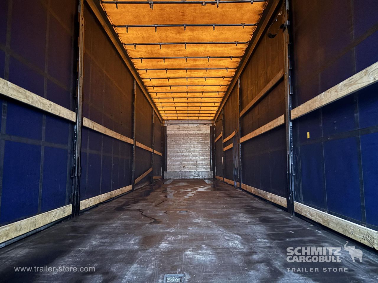 Schmitz Cargobull Curtainsider Mega 