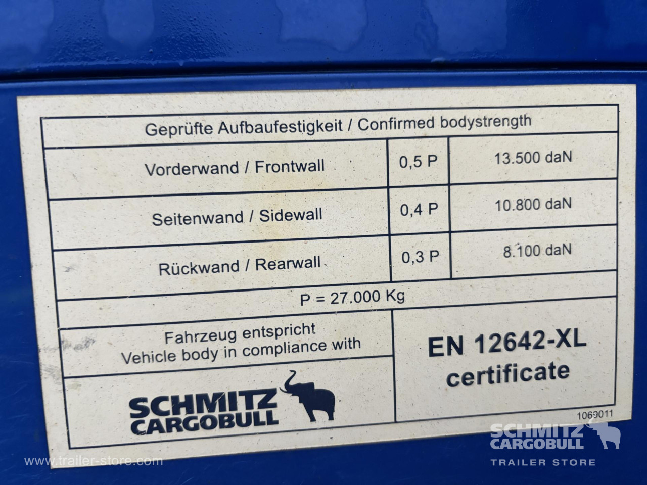 Schmitz Cargobull Curtainsider Mega 