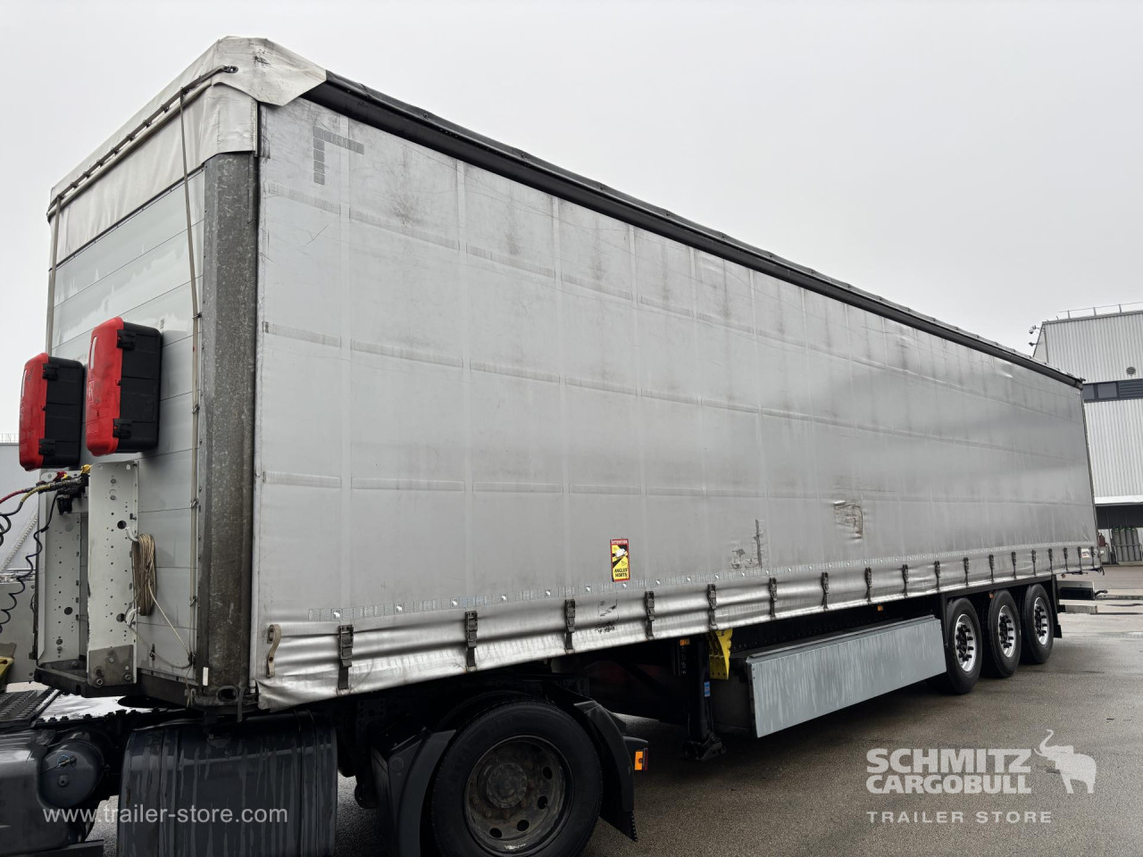 Schmitz Cargobull Curtainsider Standard 