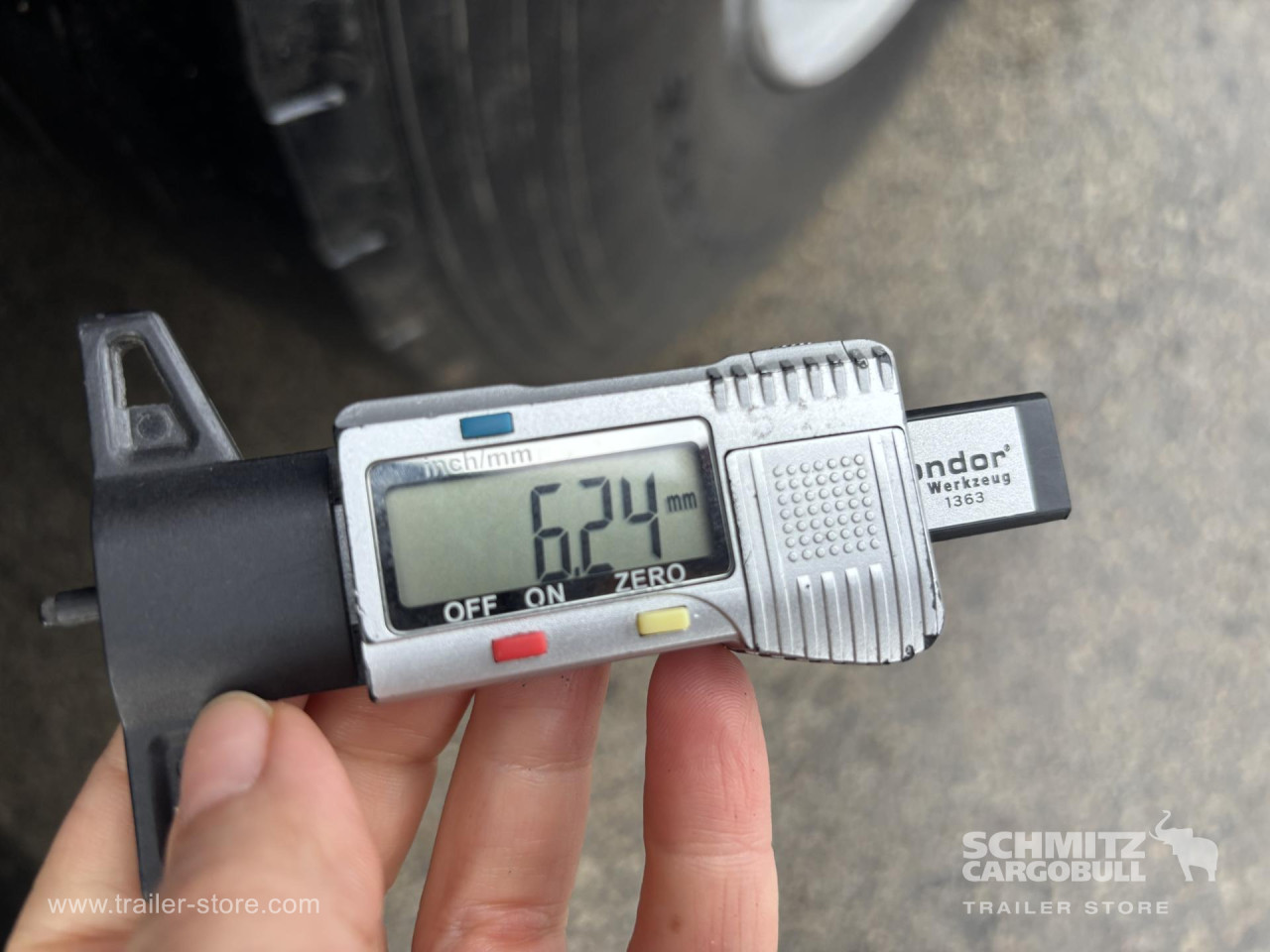 Schmitz Cargobull Curtainsider Standard 