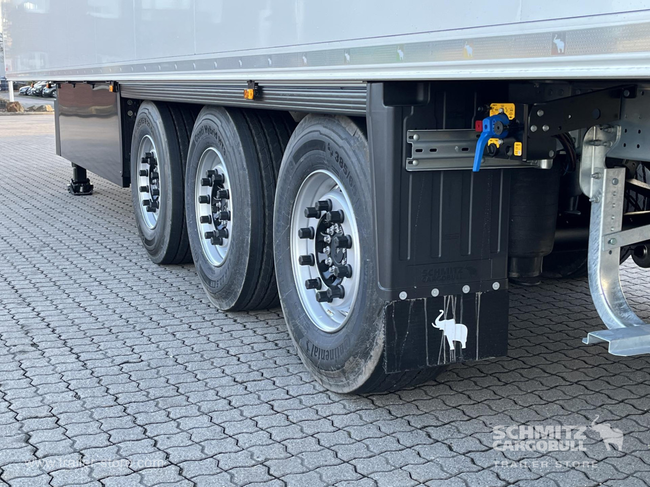 Schmitz Cargobull Tiefkühler Standard Doppelstock Trennwand 