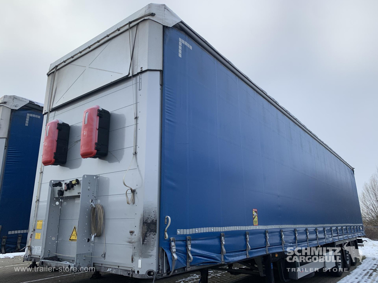 Schmitz Cargobull Curtainsider Mega 
