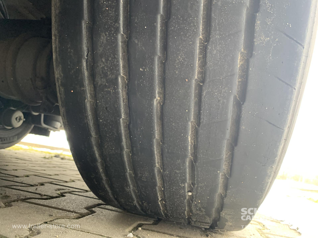 Schmitz Cargobull Curtainsider Mega 