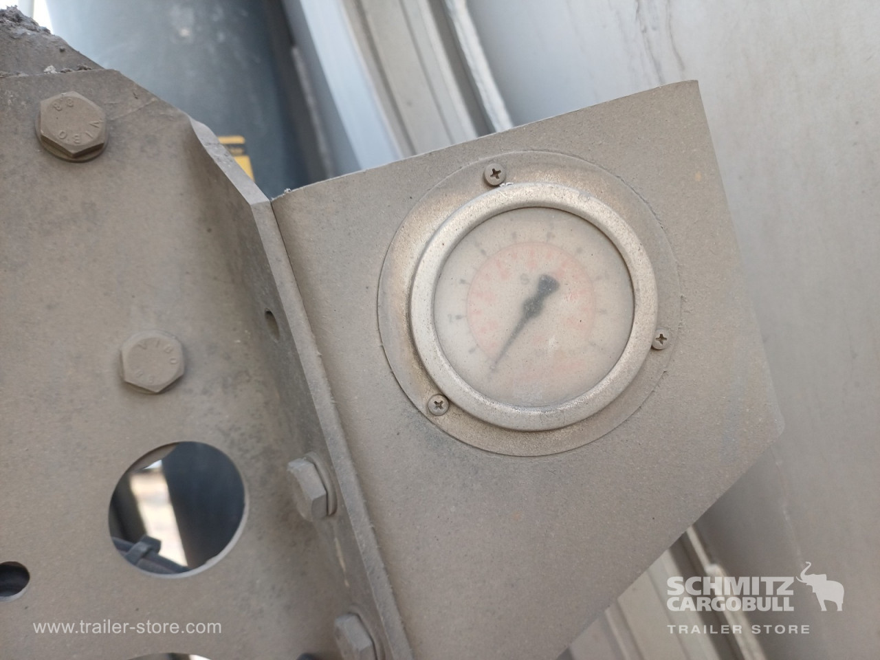 Schmitz Cargobull Kipper Alukastenmulde 27m³ 