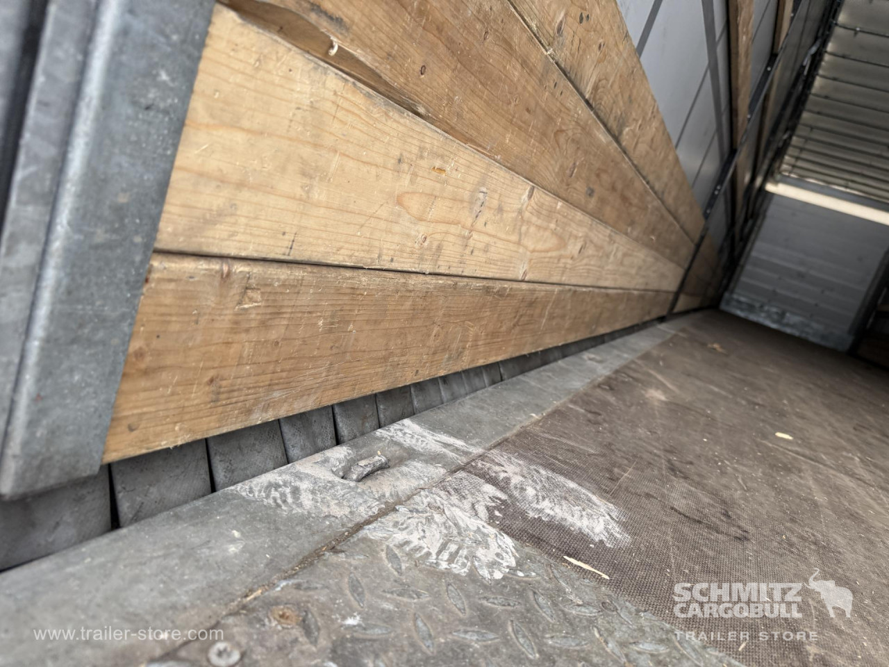 Schmitz Cargobull Curtainsider Standard 