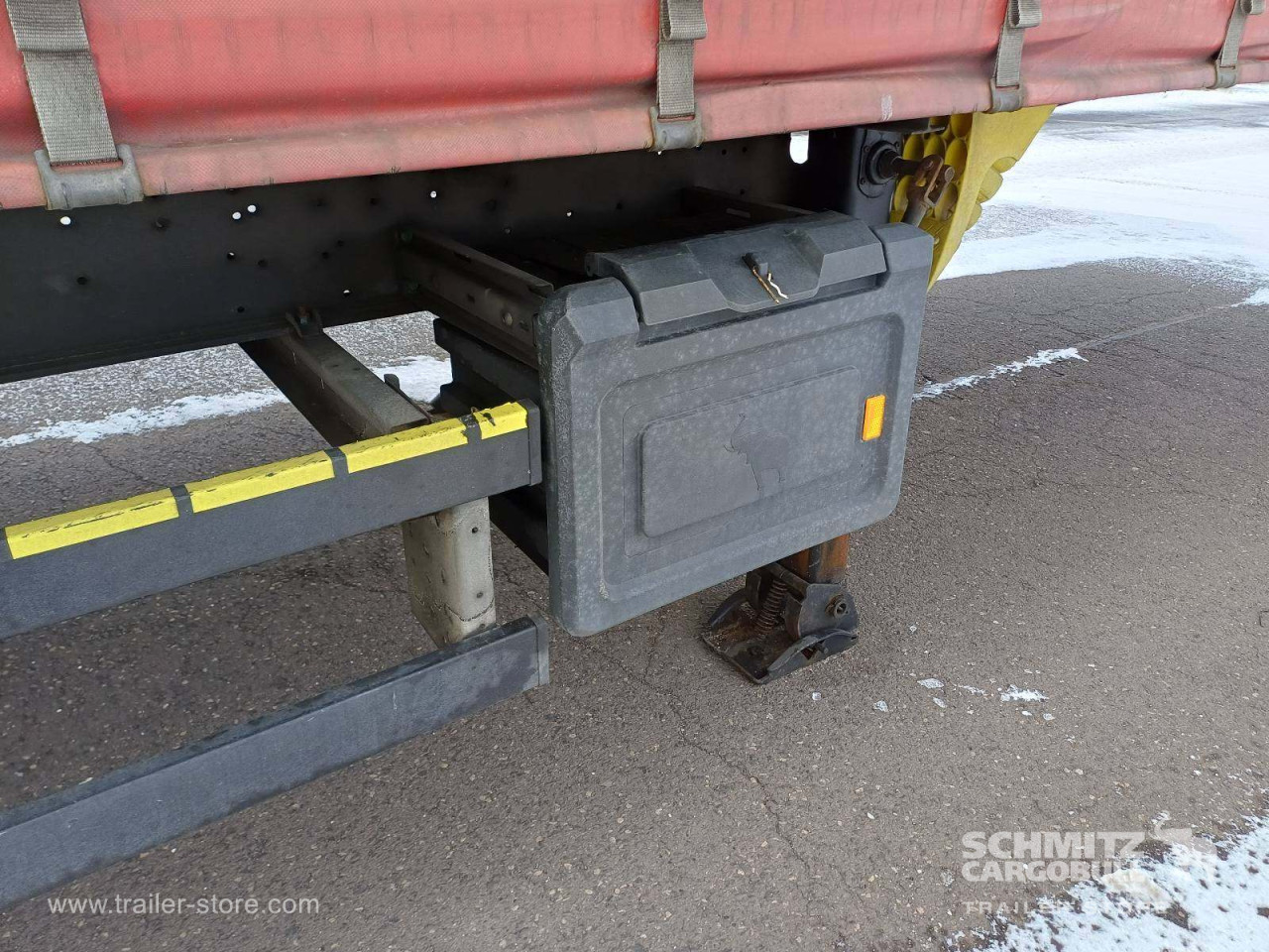 Schmitz Cargobull Curtainsider Standard Ladebordwand 