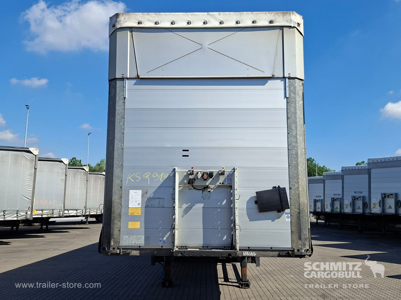 Schmitz Cargobull Curtainsider Coil Getränke 