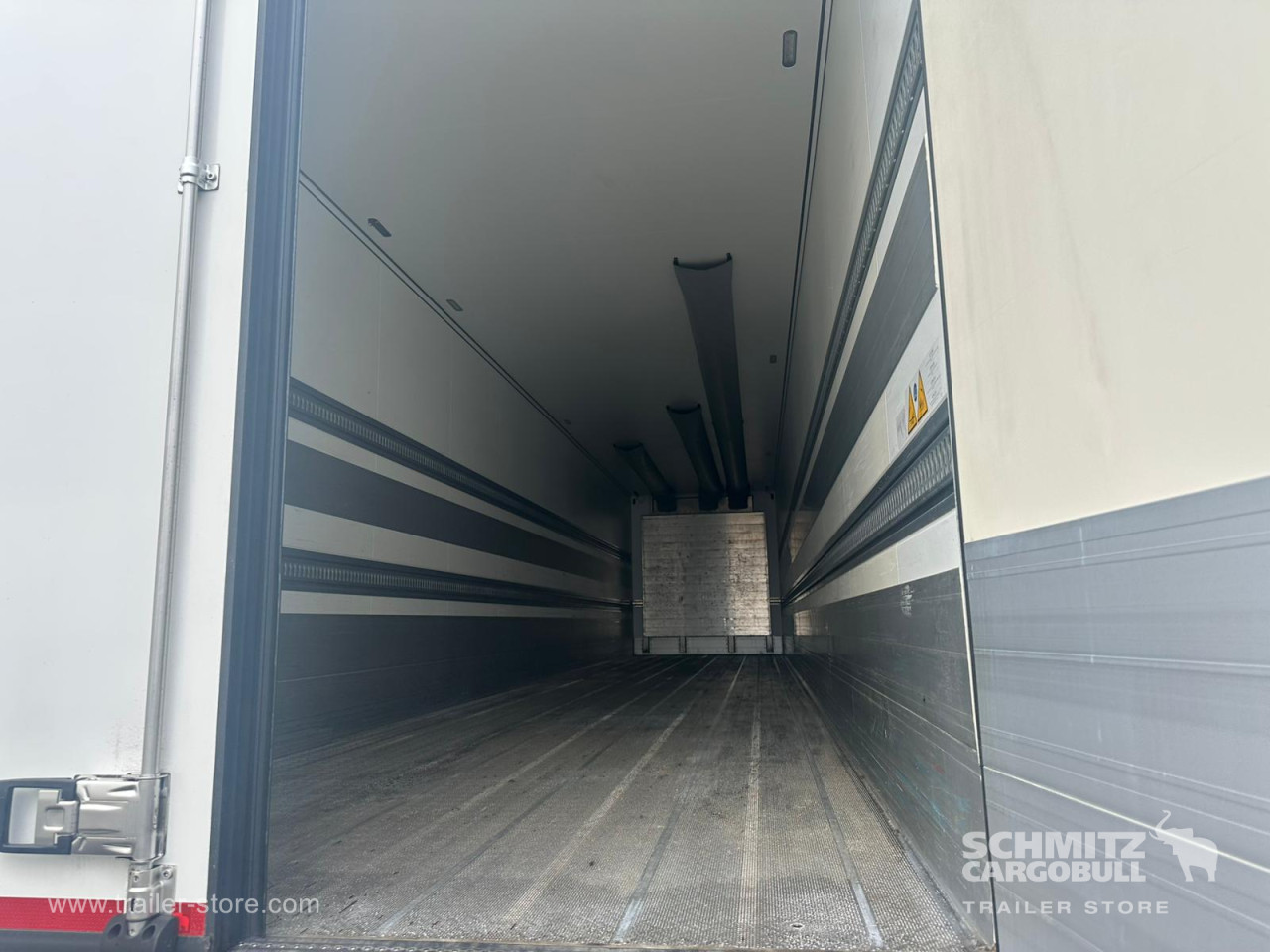 Schmitz Cargobull Semitrailer Reefer Standard 