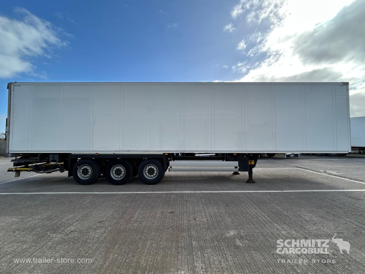Schmitz Cargobull Reefer Multitemp Taillift 
