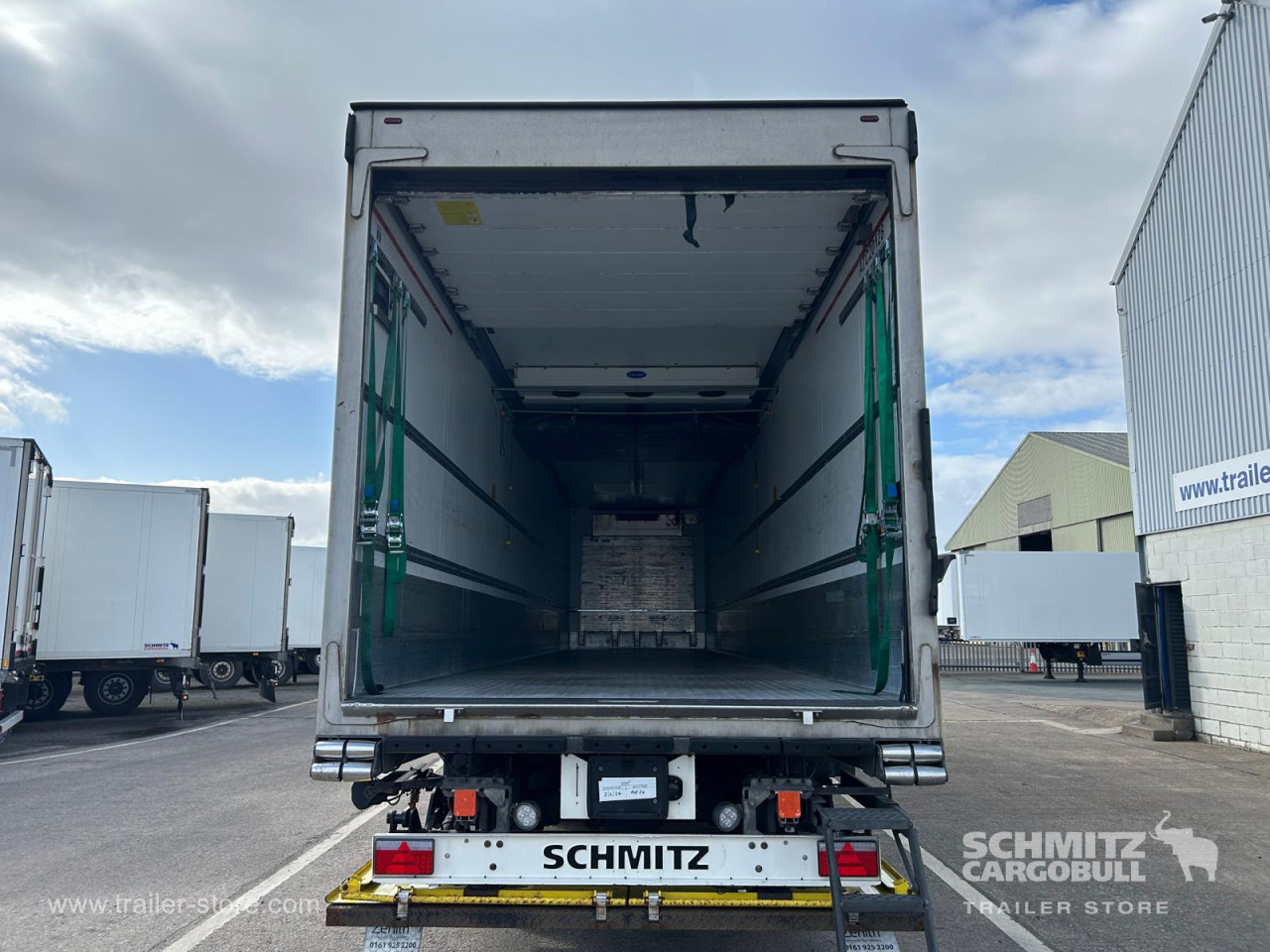 Schmitz Cargobull Reefer Multitemp Taillift 