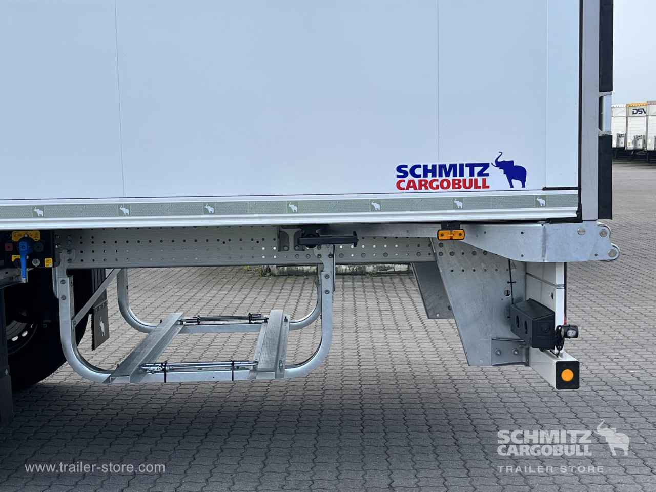 Schmitz Cargobull Tiefkühler Standard Doppelstock Trennwand 