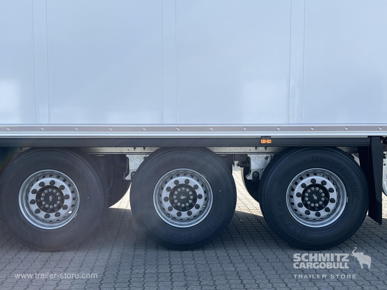 Schmitz Cargobull Tiefkühler Standard Doppelstock Trennwand 