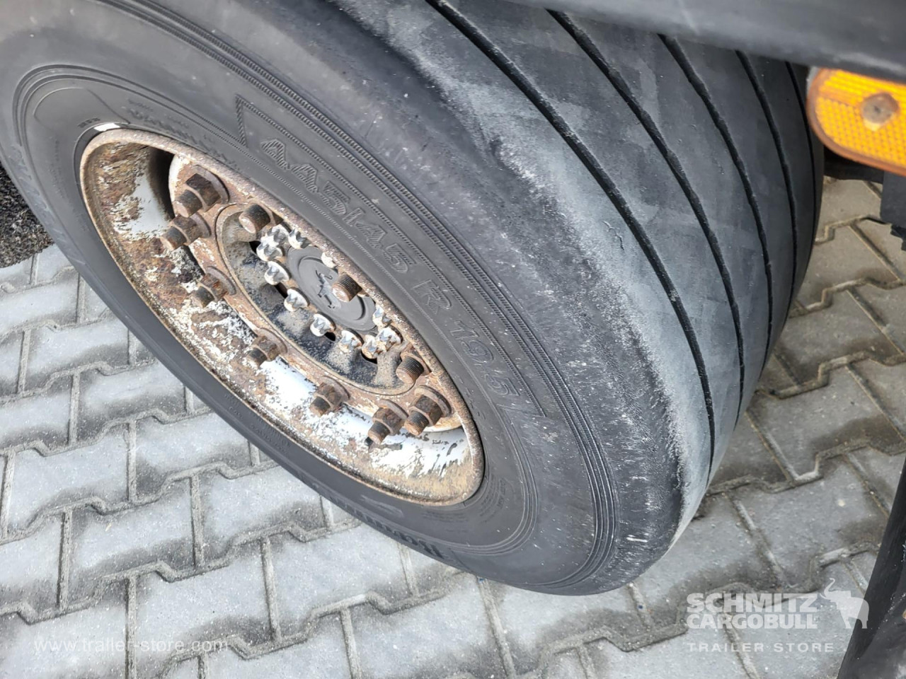 Schmitz Cargobull Curtainsider paper 