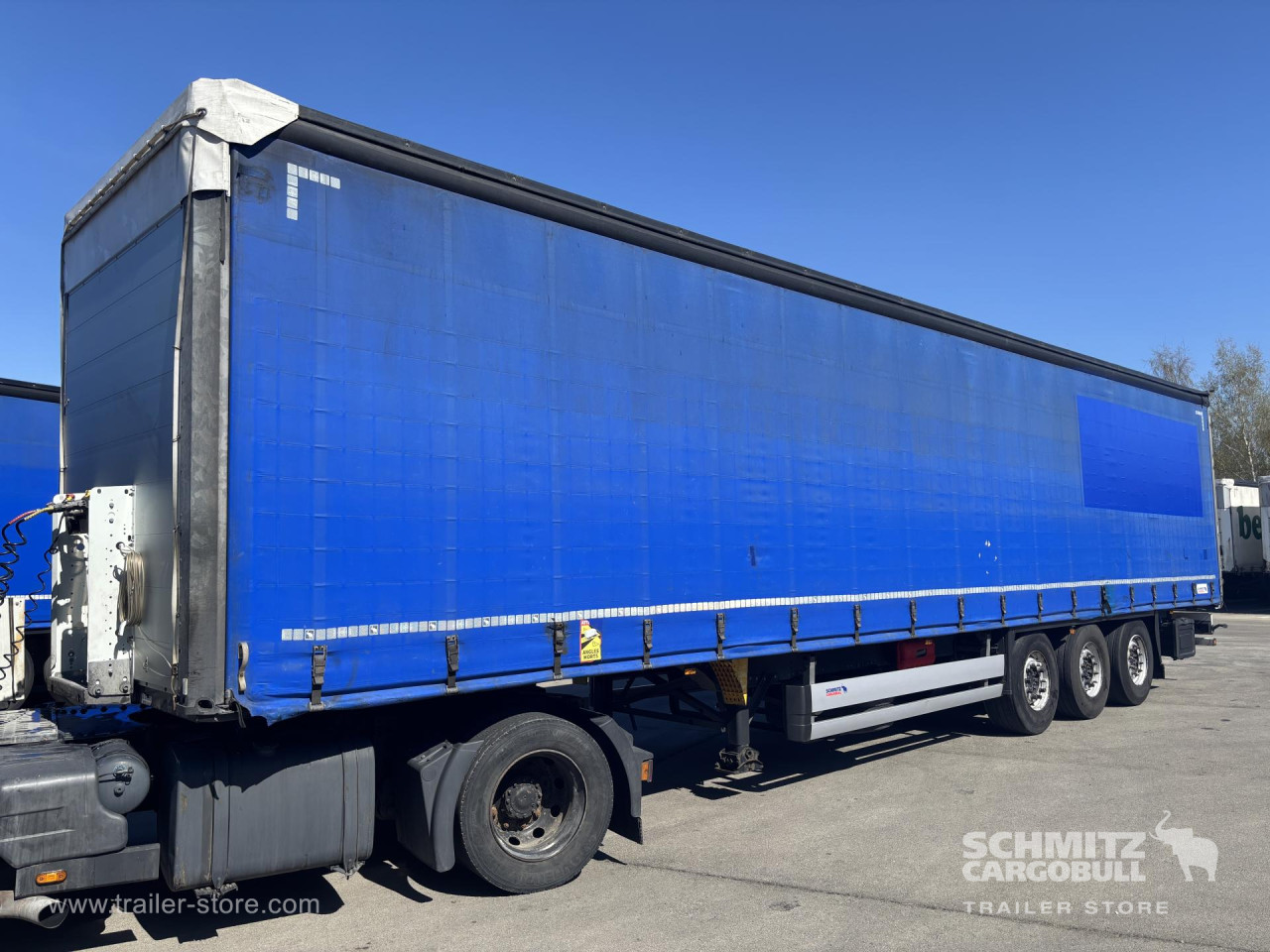 Schmitz Cargobull Curtainsider Standard 