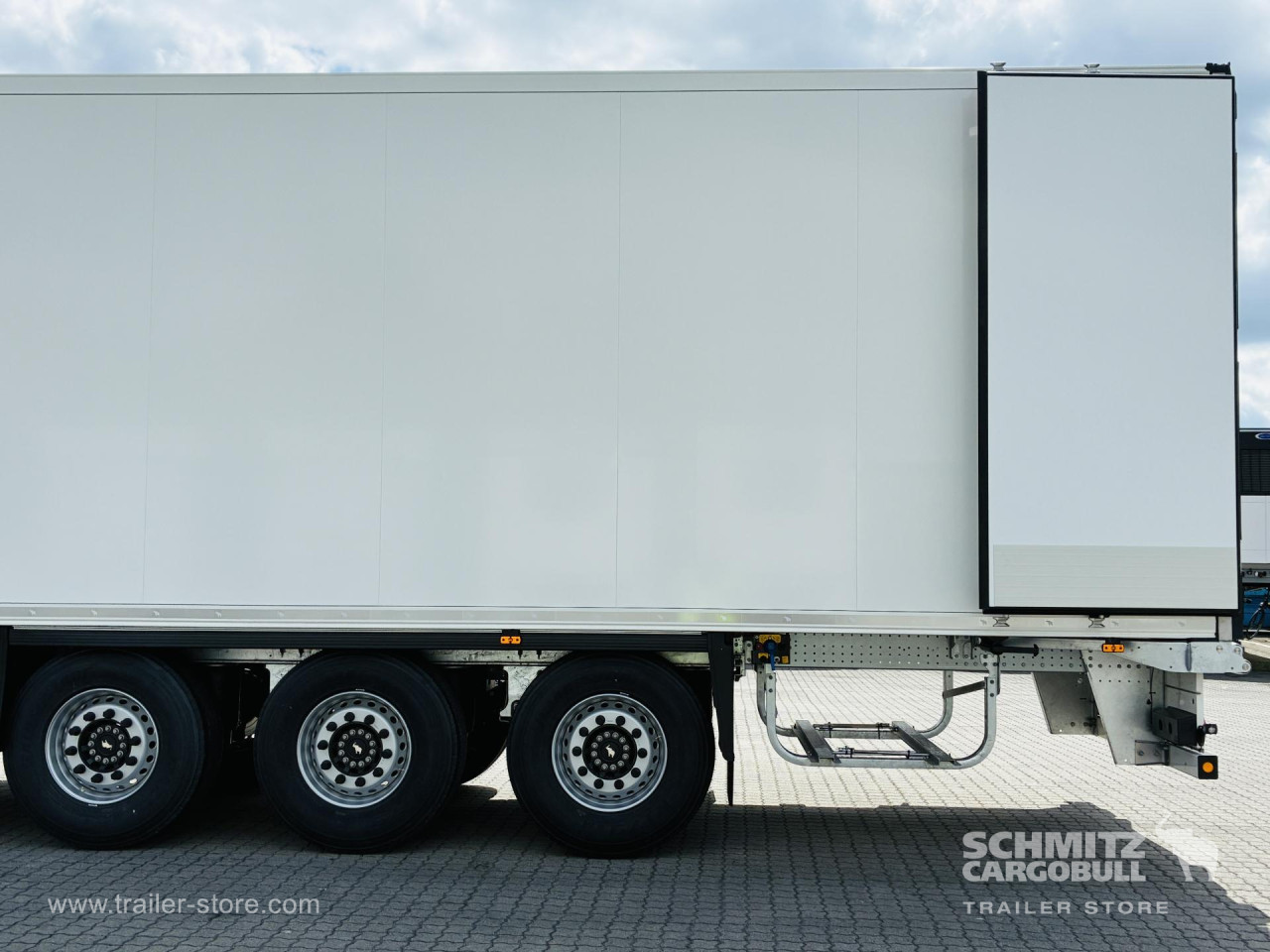 Schmitz Cargobull Tiefkühler Standard Doppelstock Trennwand 
