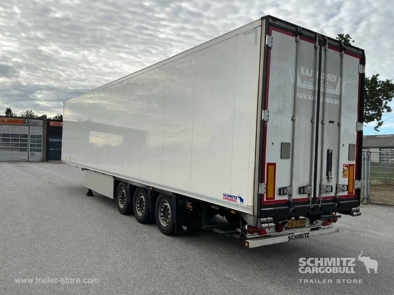 Schmitz Cargobull Reefer Meat hanging system 