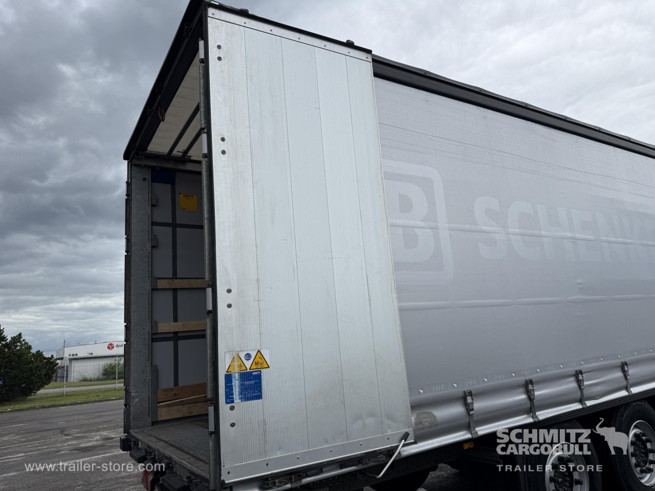 Schmitz Cargobull Curtainsider Standard 