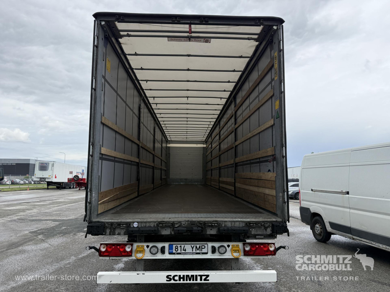 Schmitz Cargobull Curtainsider Standard 