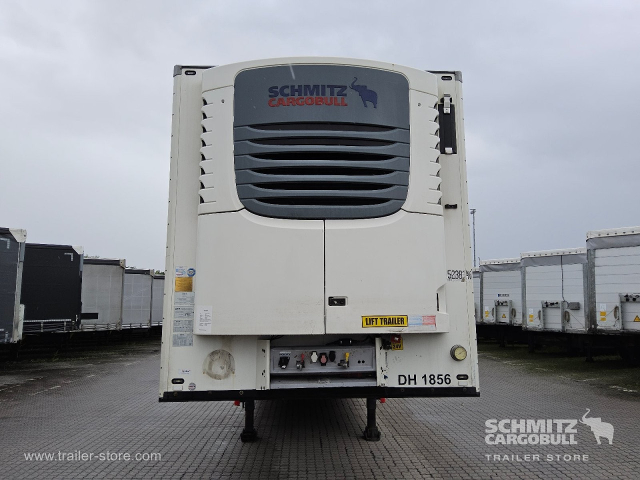 Schmitz Cargobull Tiefkühler Multitemp Doppelstock Ladebordwand 