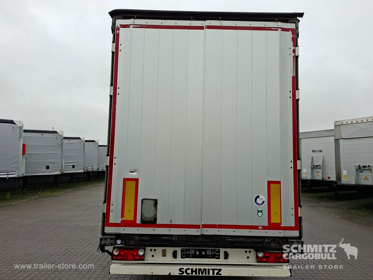 Schmitz Cargobull Curtainsider Mega Getränke 