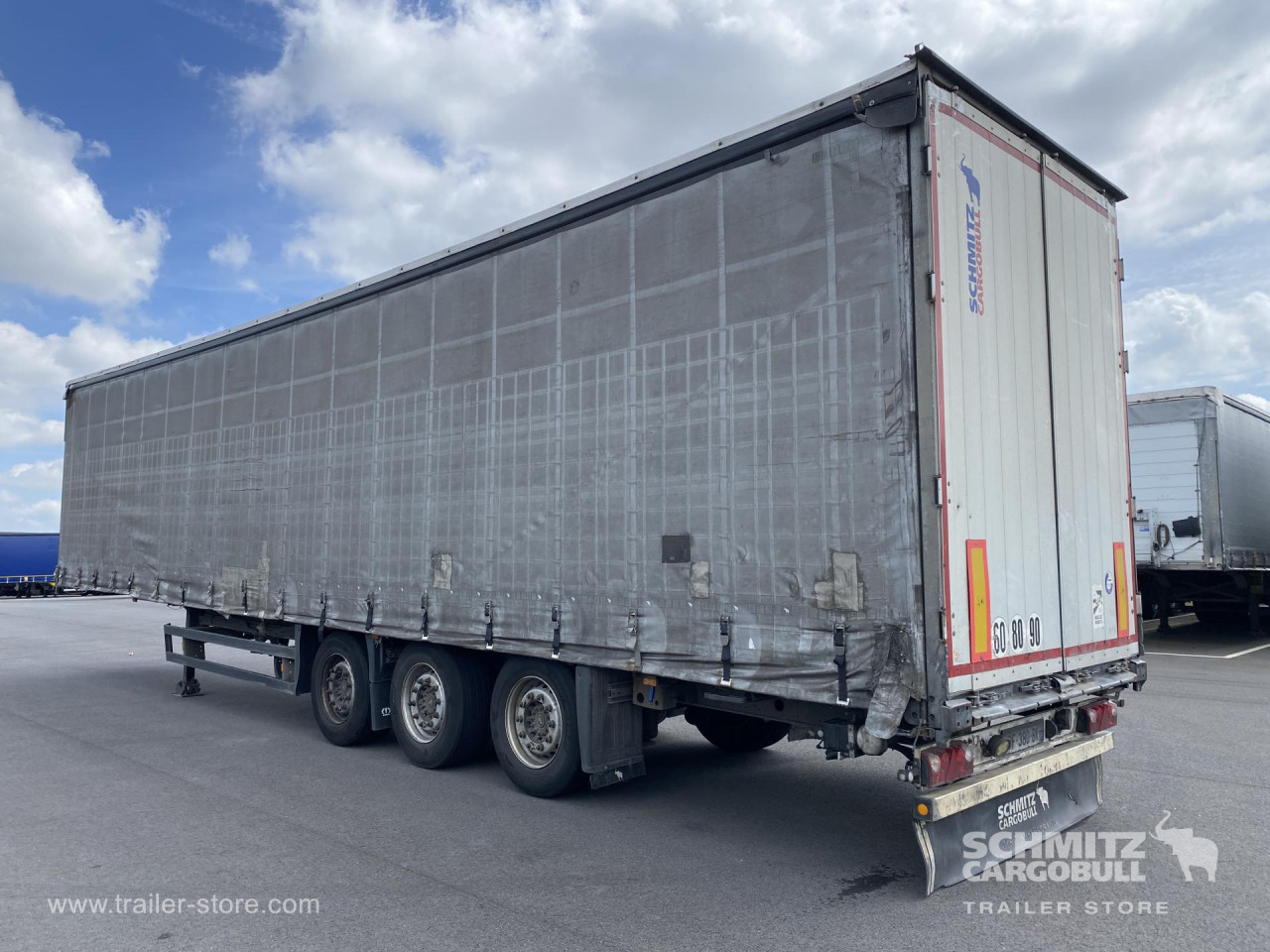 Schmitz Cargobull Semitrailer Curtainsider Mega 