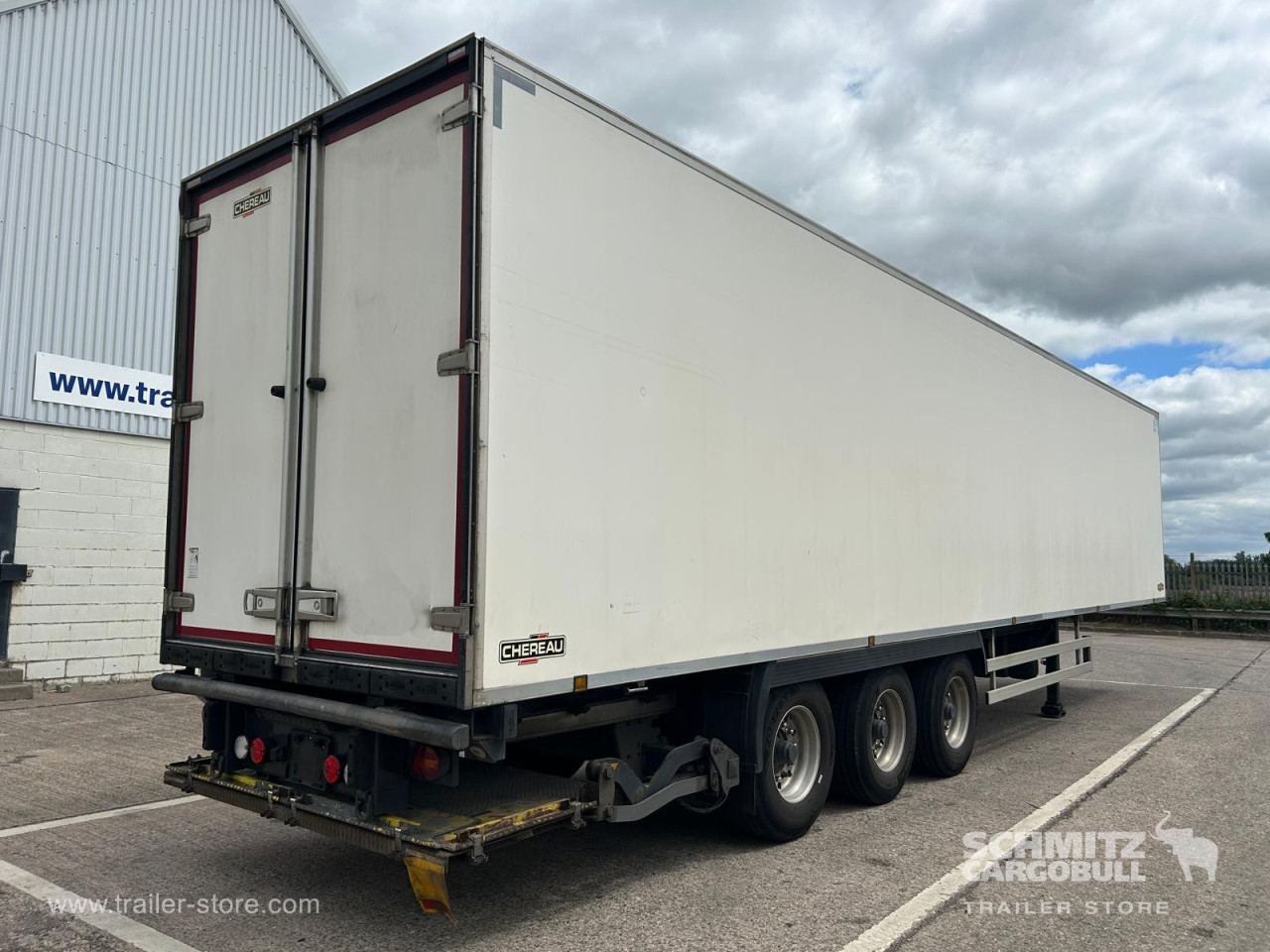 CHEREAU Reefer Multitemp Taillift 
