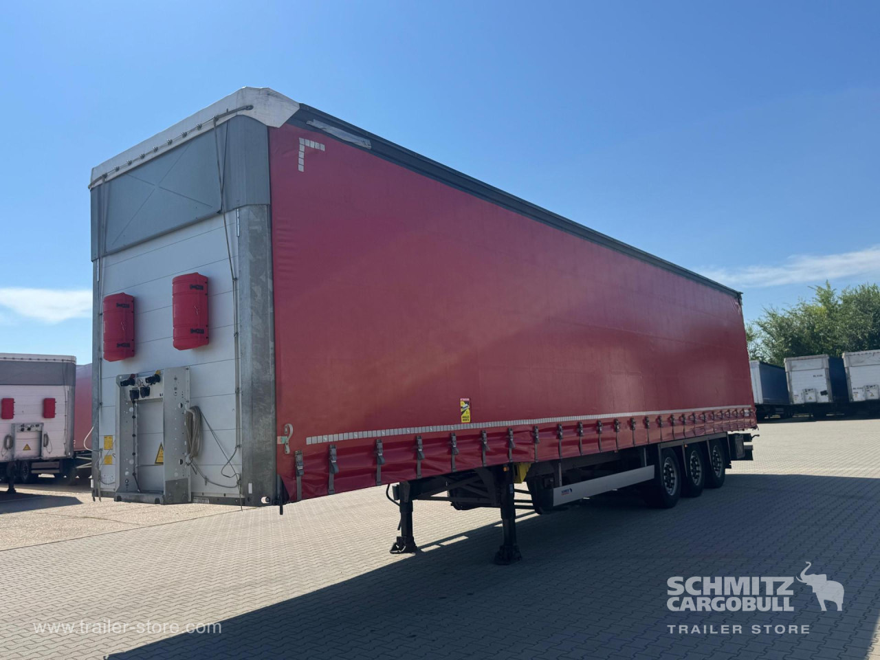 Schmitz Cargobull Curtainsider Mega 